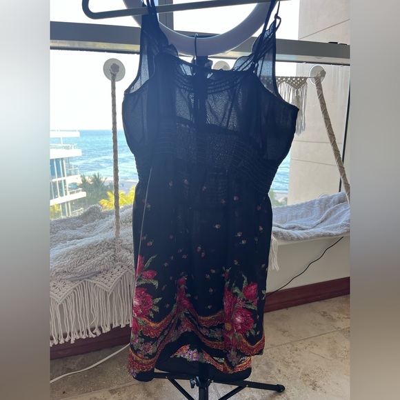 Mini dress - Picture 3 of 3